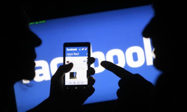 Facebook pregătește un nou mod de selectare a știrilor care apar pe propria platformă