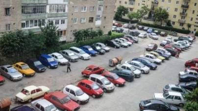Dispus să plătească 100.000 de lei pentru a închiria un loc de parcare. În România