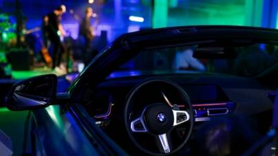 BMW și Urma, un „secret gig” în lumea mașinilor premium