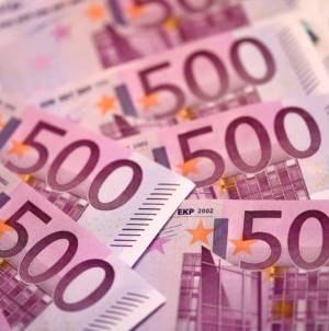 Companiile din UE afectate de sancţiunile impuse Rusiei pot obţine ajutoare de stat de până la 400.000 euro