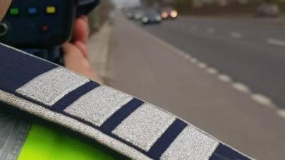 Noi isprăvi ale șoferilor români pe autostradă: viteză de 246 km/h și circulație pe contrasens