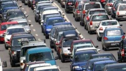 Probleme de trafic pe toate principalele artere către București