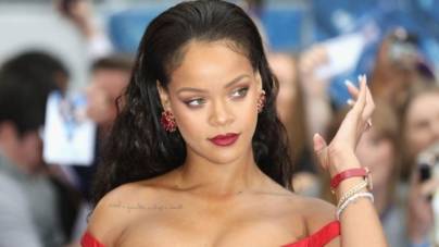 Rihanna a devenit cea mai bogată cântăreață din lume