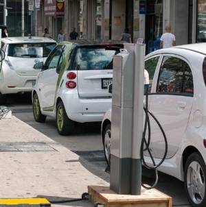 Studiu T&E: Prețurile vehiculelor electrice au scăzut anul trecut, în medie, cu 1.800 de euro