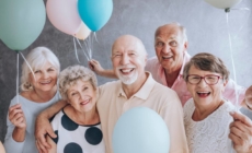 Fabrică de pensionari ilegali. Percheziții DIICOT la funcționari ai Casei de Pensii București