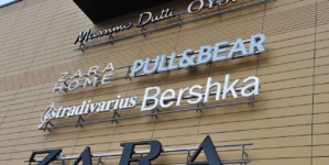 Proprietarul Zara și Bershka va închide între 1.000 și 1.200 de magazine