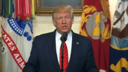 Donald Trump amenință din nou UE cu majorarea taxelor pentru mașini la 25%