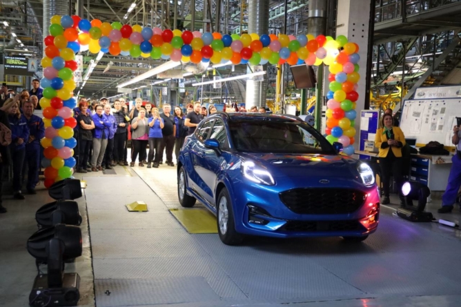 O companie din România a cumpărat 100 de SUV-uri Ford Puma