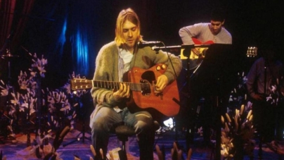 Chitara folosită de Kurt Cobain la „MTV Unplugged” vândută cu 6 mil. USD
