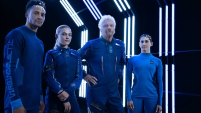 Astronauții Virgin Galactic vor purta în spațiu costume realizate de Under Armour