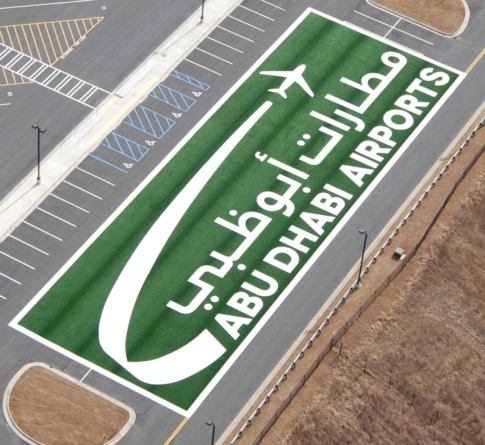 Abu Dhabi Airports analizează oportunităţi de gestionare şi dezvoltare a unor aeroporturi în România