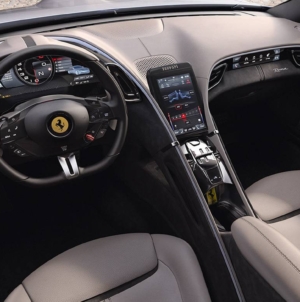 Ferrari promite 15 noi modele, inclusiv primul său vehicul complet electric, până în 2026