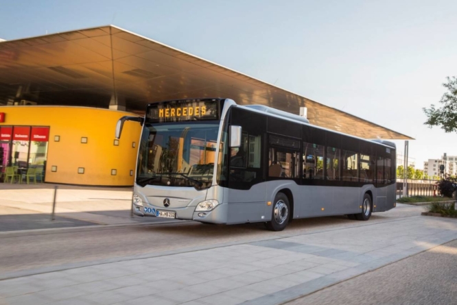 Sinaia își dezvoltă transportul public prin achiziționarea a 11 autobuze hibride Mercedes-Benz Citaro