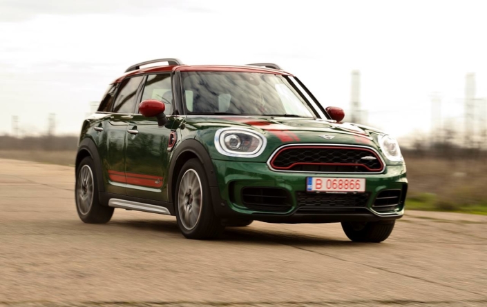 TEST Mini JCW Coutryman: Cât de maxi poate fi un Mini