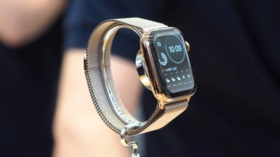 Apple Watch, mai vândut decât întreaga producție a industriei elvețiene de ceasuri