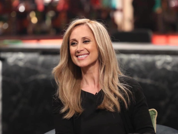 Scandalul anulării concertului Lara Fabian de la București ia amploare. Artista și organizatorii se amenință cu tribunalul