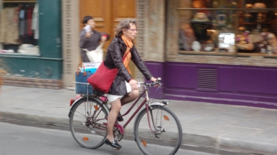 Bicicleta, soluția de mobilitate recomandată de autoritățile de la Paris sau Milano pentru a nu agrava pandemia