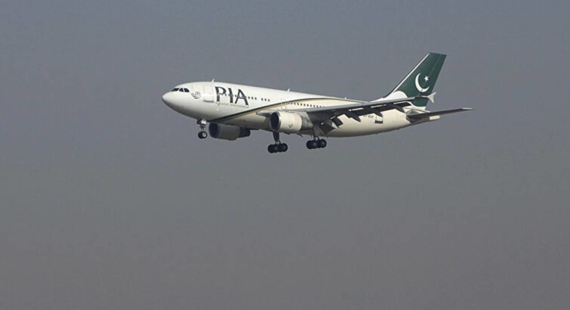 Avion cu 107 persoane la bord prăbușit în Pakistan