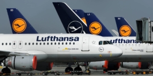 Operatorii aerieni, în corzi. Lufthansa concediază 22.000 de angajați