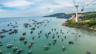 Aceasta este cea mai înaltă linie de telecabină construită deasupra mării