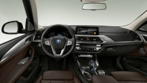 BMW și Viasat au prezentat primul sistem auto de apel vocal de urgență prin satelit