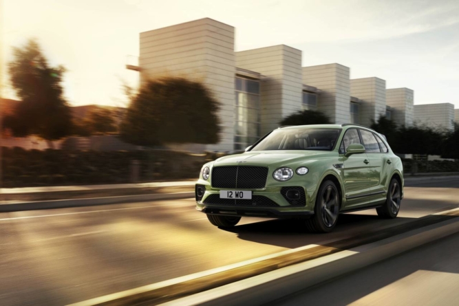 VIDEO: Facelift pentru Bentley Bentayga – Luxul, de la desăvârșit la suprem