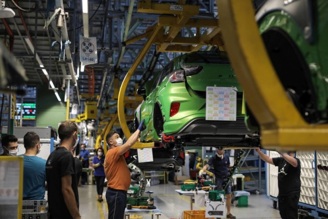 Uzina Ford din Craiova a început producția celui mai puternic SUV asamblat vreodată în România