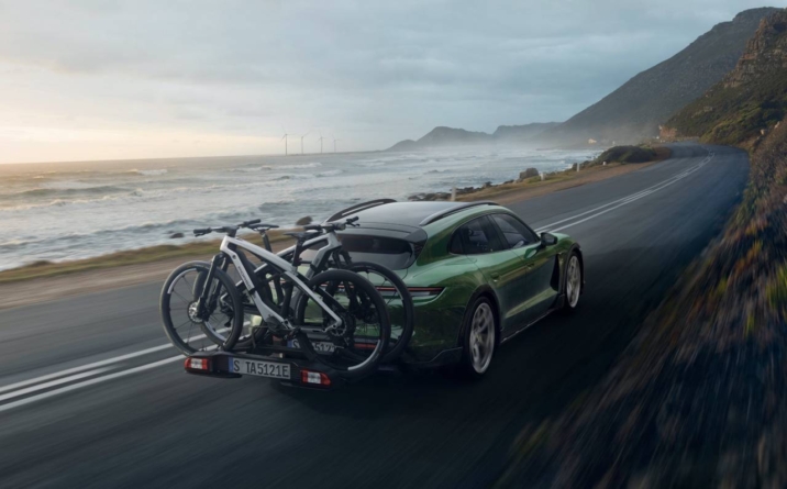 Porsche vinde biciclete electrice la preț de Dacia Logan
