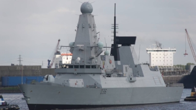 Rusia susține că a tras focuri asupra unui distrugător britanic în Marea Neagră. Britanicii confirmă prezența navei în zonă