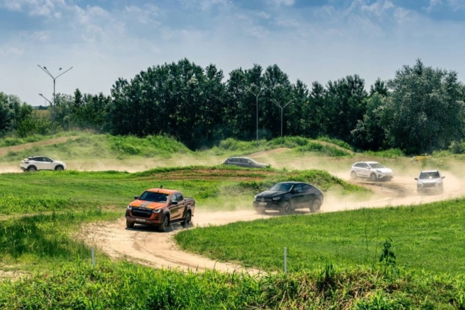 Festivalul SUV-urilor, pe 24 și 25 iulie la câțiva pași de București