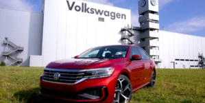 Grupul Volkswagen amână aprobarea unor investiții de miliarde de euro