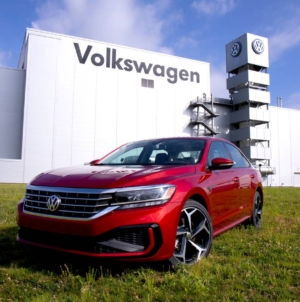 Grupul Volkswagen amână aprobarea unor investiții de miliarde de euro