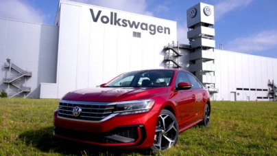 Grupul Volkswagen amână aprobarea unor investiții de miliarde de euro