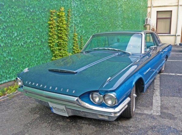 Licitație online cu mașini și ceasuri istorice, pe 11 noiembrie