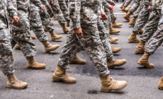Ucraina majorează salariile soldaților. Cât câștigă un militar care luptă în prima linie