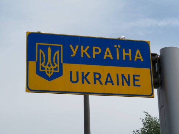 Războiul din Ucraina duce la o potențială criză umanitară. Refugiați la granița cu România