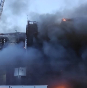 Incendiu puternic în București în zona 13 Septembrie