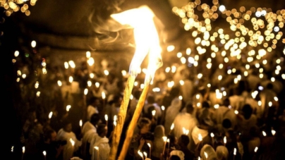 Lumina Sfântă venită de la Ierusalim va ajunge în această seară în România