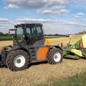 Austriecii de la Syn Trac investesc 400 mil. euro într-o fabrică de tractoare lângă Arad