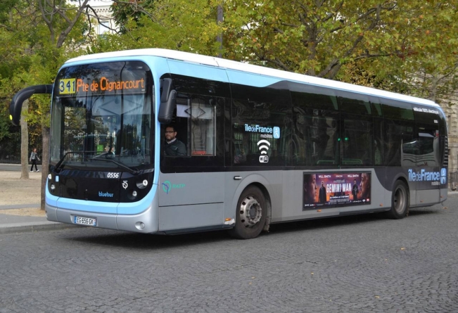 Regia de transport din Paris a suspendat utilizarea autobuzelor electrice Bollore