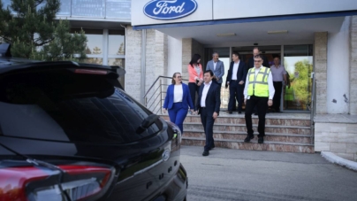 Ministrul Economiei la Ford Craiova: Tranziția către electromobilitate este un obiectiv pe care îl susțin