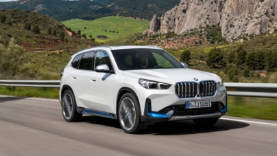 BMW iX1, varianta electrică a lui X1, țintește Tesla Model Y și Mercedes EQA