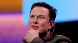 Elon Musk ar putea renunța la funcția de director executiv al Twitter