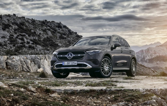 Mercedes-Benz GLC facelift, autonomie electrică dublată