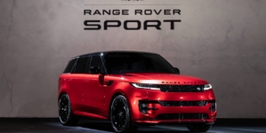 Range Rover Sport a ajuns în România cu un preț de bază, fără TVA, de 78.700 euro