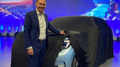 Ford a dezvăluit linii ale viitorului SUV electric asamblat pe platforma MEB a Volkswagen