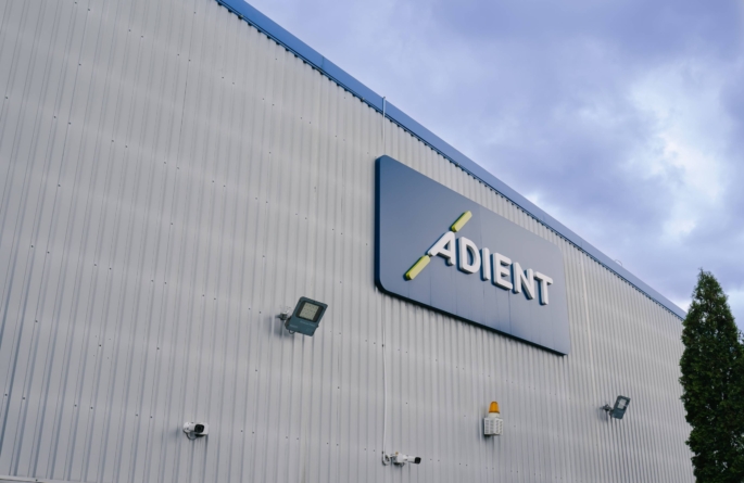 Adient Trim caută 120 de noi angajați pentru fabrica de la Ploiești
