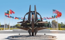 NATO: Stagiară arestată pentru suspiciuni de „spionaj în beneficiul unei ţări terţe”
