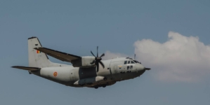 O aeronavă militară a MApN a transportat opt cetăţeni români din Turcia spre București