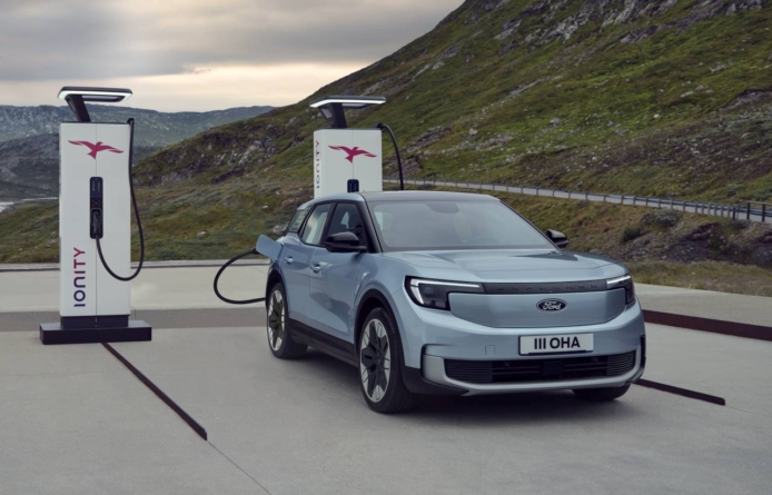 SUV-ul Ford Explorer, complet electric, are prețuri pentru în România